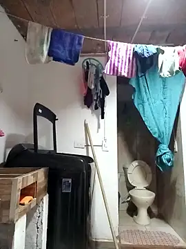 Snapshot of annie-19 chatting on December 29, 2024, 12:09 am annie-19 online show from December 29, 2024, 12:09 am