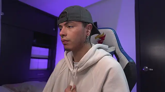 Snapshot of _morghan_ chatting on February 18, 2026, 3:13 am morghan online show from February 18, 2026, 3:13 am