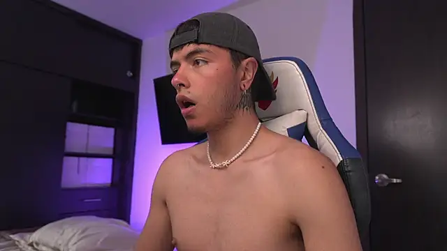 Snapshot of _morghan_ chatting on March 3, 2026, 8:04 pm morghan online show from March 3, 2026, 8:04 pm