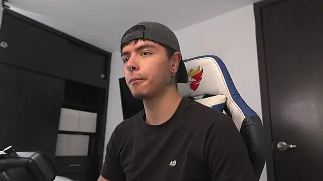 Snapshot of _morghan_ chatting on March 13, 2026, 7:42 pm morghan online show from March 13, 2026, 7:42 pm