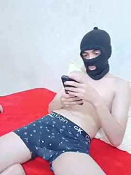 arabqueen online show from October 27, 2025, 9:08 pm