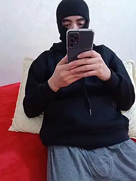 arabqueen online show from December 16, 2025, 11:15 am