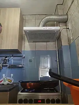 Snapshot of Govora chatting on March 2, 2025, 11:07 am Govora online show from March 2, 2025, 11:07 am