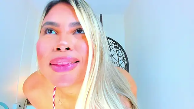 Carlota peach online show from March 7, 2025, 10:13 am