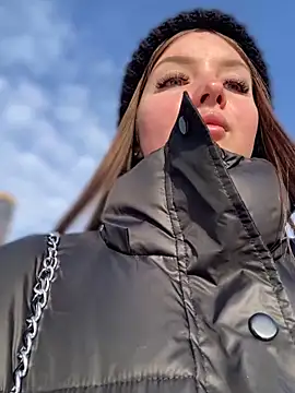 KrisMagnoly online show from February 14, 2025, 11:31 am