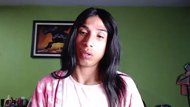 Snapshot of brunettehot77 chatting on November 30, 2025, 2:15 am brunettehot77 online show from November 30, 2025, 2:15 am