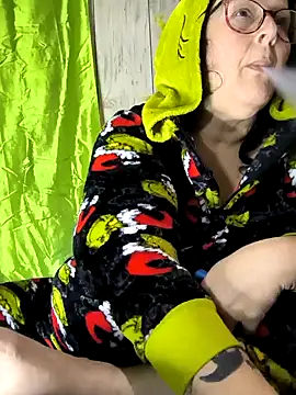 davisdesiresxh online show from January 2, 2025, 6:12 pm