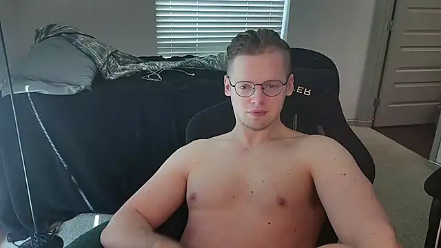 Snapshot of doloresman chatting on May 2, 2026, 5:40 pm doloresman online show from May 2, 2026, 5:40 pm