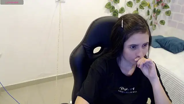 tania sweet   online show from January 13, 2025, 5:02 pm