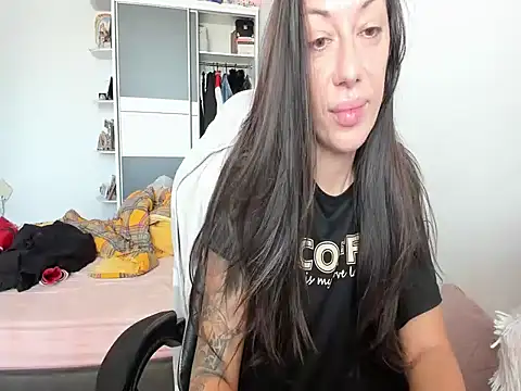 MeliEva online show from October 20, 2025, 9:21 am