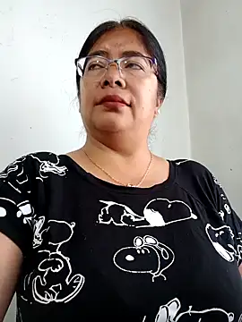   valentina18 online show from January 14, 2025, 1:17 pm
