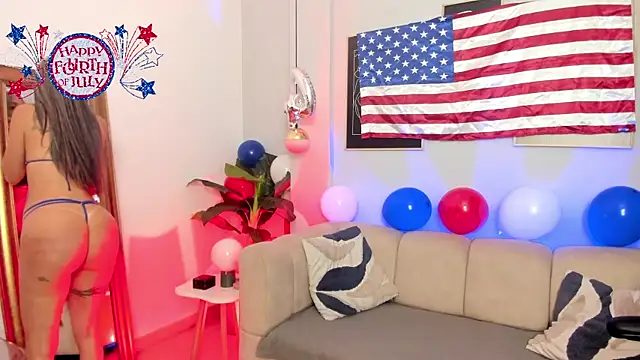  Nicoletteshea  online show from July 4, 2026, 8:59 pm