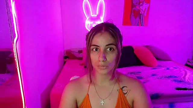 valentina angel online show from May 7, 2026, 11:43 pm