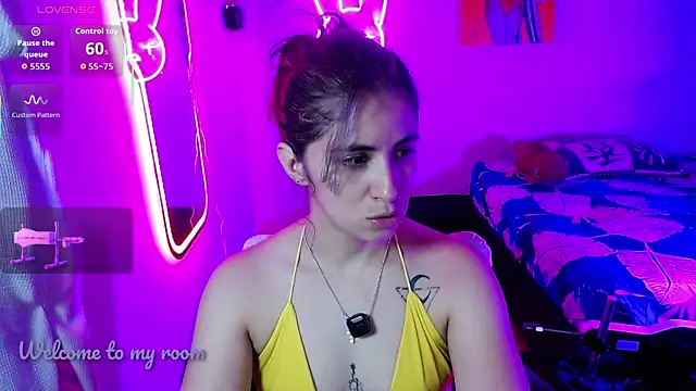 valentina angel online show from June 26, 2026, 4:28 am
