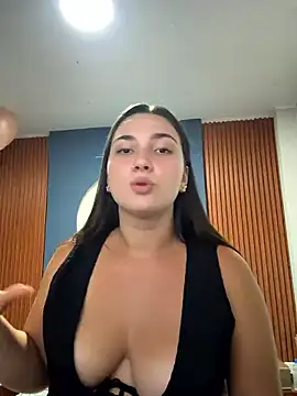 ava blue online show from March 13, 2025, 7:17 pm