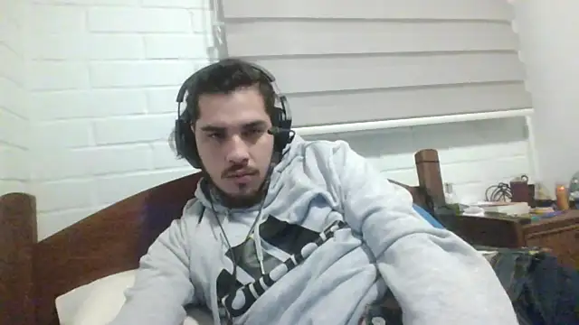 hung weeb online show from December 7, 2024, 3:47 am