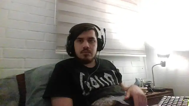 hung weeb online show from June 8, 2026, 1:39 am