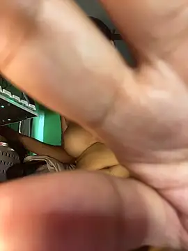 ASIANMISTRESSSS online show from April 18, 2026, 1:42 am