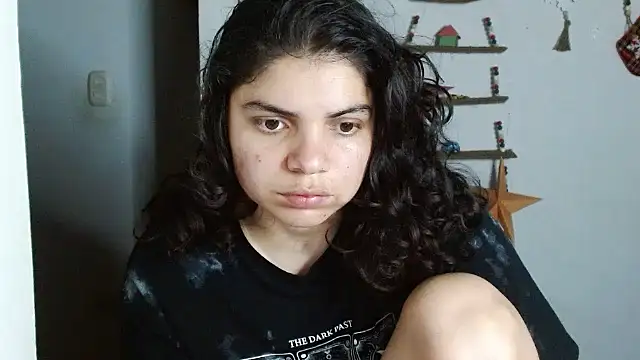 Nikkykora15 online show from December 20, 2025, 1:34 am