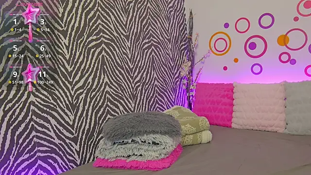 JennyShow online show from November 10, 2025, 6:56 am