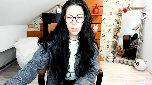 EmillyTaylor online show from October 10, 2025, 2:43 am