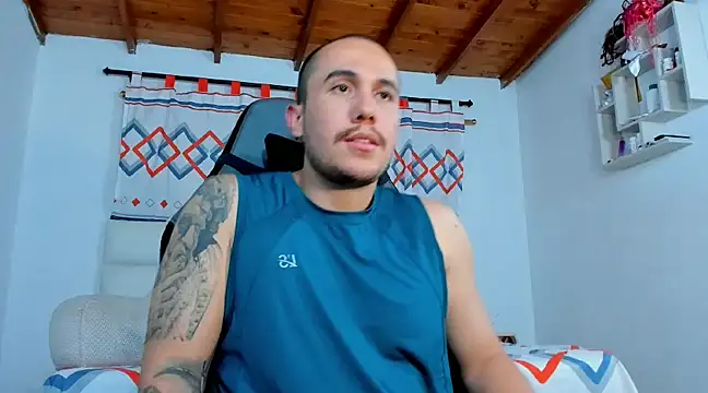 juan  jimenez online show from March 12, 2025, 3:46 am