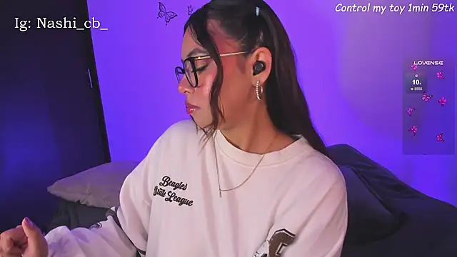 Nasha abby online show from October 19, 2025, 1:06 am