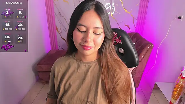 Nasha abby online show from April 10, 2026, 6:12 pm