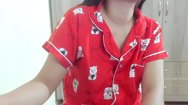 Snapshot of Beauty_Asian_Tina chatting on March 12, 2025, 1:36 am Beauty Asian Tina online show from March 12, 2025, 1:36 am