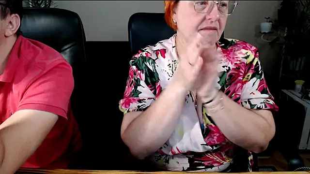 JoannaAndNeighbour online show from November 28, 2025, 9:01 am