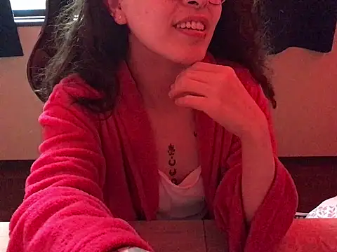 YumieCp online show from March 12, 2025, 11:20 am