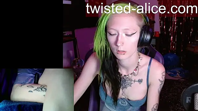 Snapshot of alicewonder09 chatting on July 10, 2026, 3:11 am alicewonder09 online show from July 10, 2026, 3:11 am