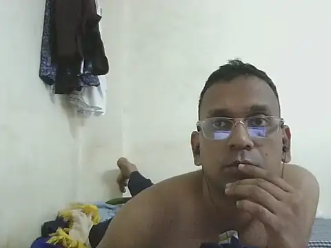 sam666143 online show from October 24, 2025, 12:01 pm