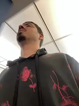 Snapshot of Bbyboyivan chatting on January 29, 2025, 1:05 am Bbyboyivan online show from January 29, 2025, 1:05 am