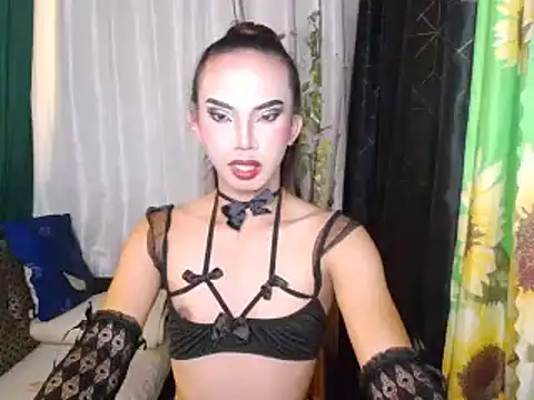 Snapshot of MirabelleNotch chatting on March 2, 2025, 12:22 pm MirabelleNotch online show from March 2, 2025, 12:22 pm