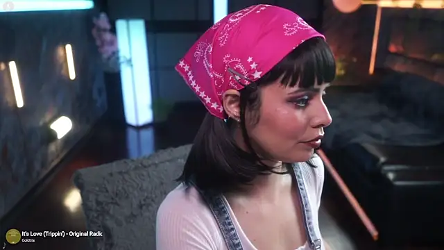 Snapshot of alessa_goreng chatting on January 10, 2026, 6:59 am alessa goreng online show from January 10, 2026, 6:59 am