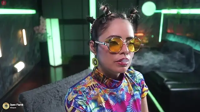 Snapshot of alessa_goreng chatting on January 16, 2026, 8:40 am alessa goreng online show from January 16, 2026, 8:40 am