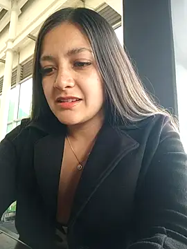 alana 69 online show from October 16, 2025, 9:49 pm