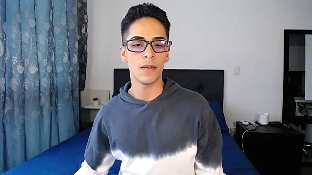 aodaboyyy online show from December 30, 2024, 10:01 pm