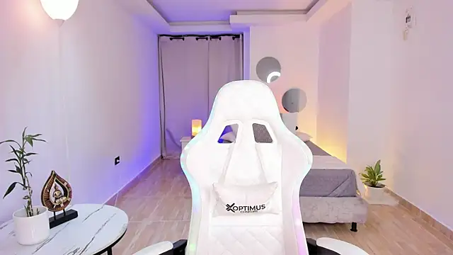 carleee winter online show from January 15, 2026, 12:04 am