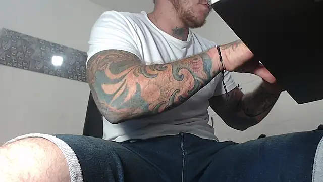 stripnolimits online show from March 7, 2025, 9:59 pm