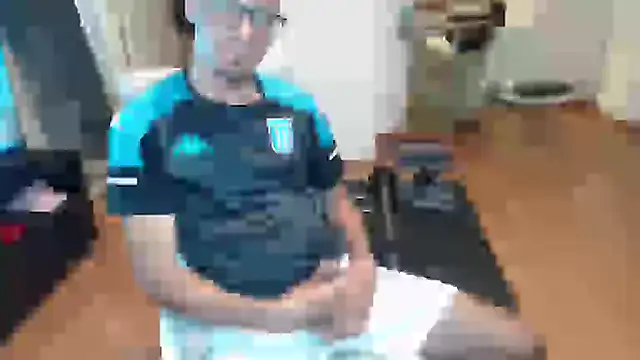 guachin hunk online show from October 22, 2025, 3:51 am