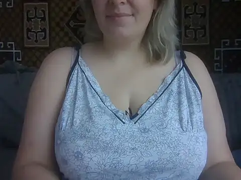 Diana Britt online show from October 16, 2025, 6:03 am