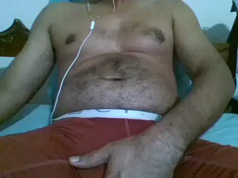 Snapshot of bbccol1 chatting on December 31, 2024, 4:06 am bbccol1 online show from December 31, 2024, 4:06 am