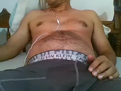 Snapshot of bbccol1 chatting on February 11, 2025, 6:44 pm bbccol1 online show from February 11, 2025, 6:44 pm