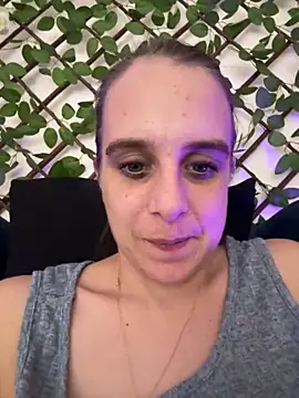 LadyChantale online show from December 13, 2025, 8:47 pm