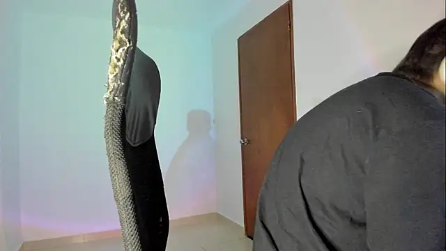 Snapshot of Giordano_Russo chatting on October 24, 2025, 3:58 am Giordano Russo online show from October 24, 2025, 3:58 am