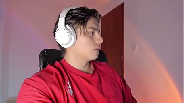 Giordano Russo online show from March 16, 2026, 2:06 am