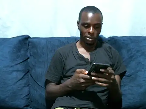 reezly online show from November 8, 2025, 10:08 pm