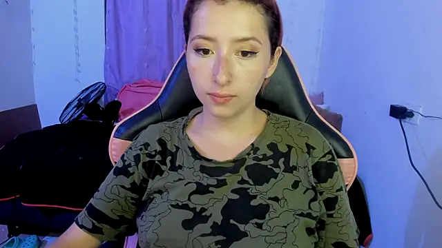 Ginger Sweetty online show from March 5, 2025, 11:49 pm